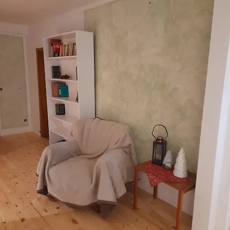 Grosse In Einzigartigem Historischen Gebaeude Hardegsen