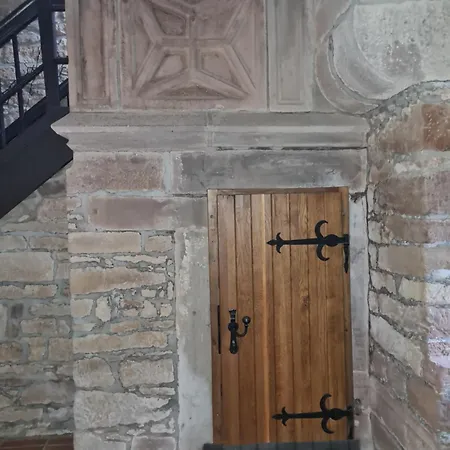 Διαμέρισμα Grosse 160qm In Einzigartigem Historischen 700 Jahre Altem Gebaeude Hardegsen