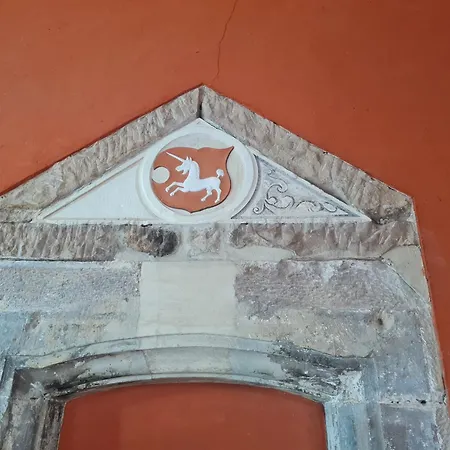 아파트 Grosse 160qm In Einzigartigem Historischen 700 Jahre Altem Gebaeude Hardegsen