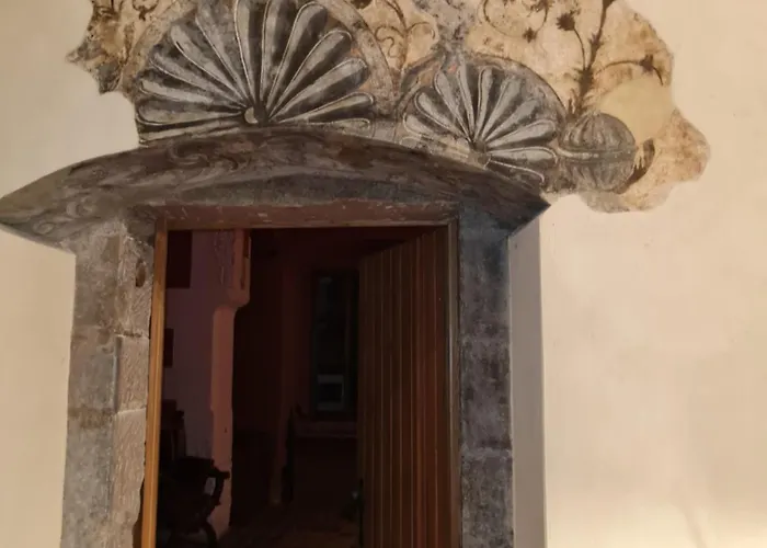 Διαμέρισμα Grosse In Einzigartigem Historischen Gebaeude *