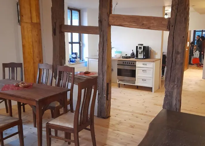 Διαμέρισμα Grosse In Einzigartigem Historischen Gebaeude